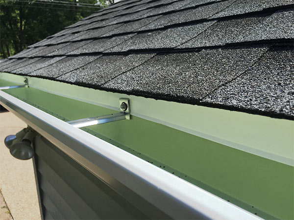 instalar canalones de acero galvanizado