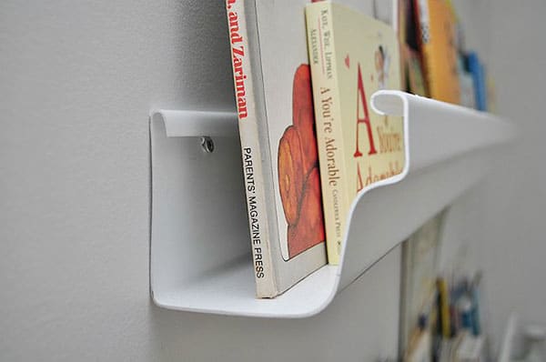 como hacer una estanteria con canaletas pluviales